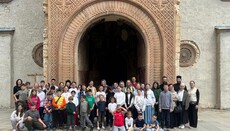 Деца из Љубљане у посети немањићким светињама