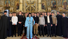 Матуранти београдске Богословије обишли српске светиње у Мађарској