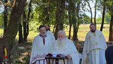 На остацима древног храма у Грбавцима служена Литургија