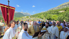 Митрополит Јоаникије: Милост Божја оснажи многе да чине добро