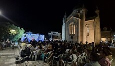 У Херцег Новом трају последње припреме пред Трг од ћирилице