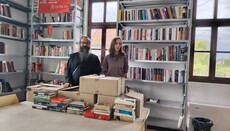 Одељење Епископске књижнице у Јасеновцу добило нове књиге 