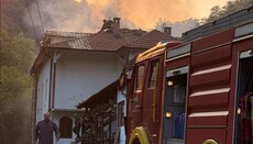 Пожар захватио манастир Светог Илије у Кацапуну
