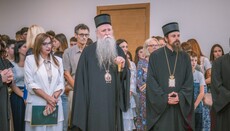 У новој згради Православне гимназије Свети Сава” у Подгорици служен молебан за почетак школске године 