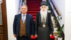 Митрополит Иринеј разговарао са министром просвете