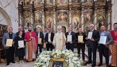 У Новим Карловцима обележено 230 година храма Сретења Господњег