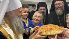Патријарх Порфирије свечано дочекан у Кабрамати