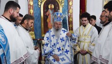 Митрополит Јован служио у Бељини и освештао парохијски дом