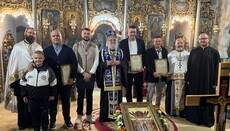 Митрополит Василије осветио обновљени парохијски дом у Руми