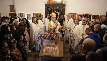 Архијерејска литургија у Цркви под Горицом. Фото: Митрополија црногорско-приморска