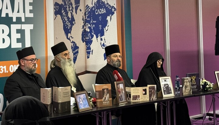 Представљање звучних записа појања архимандрита Јована (Радосављевића) на Сајму књига у Београду. Фото: СПЦ