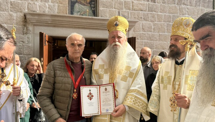 Орден Светог Саве Милораду Божовићу из Будве. Фото: Митрополија црогорско-приморска