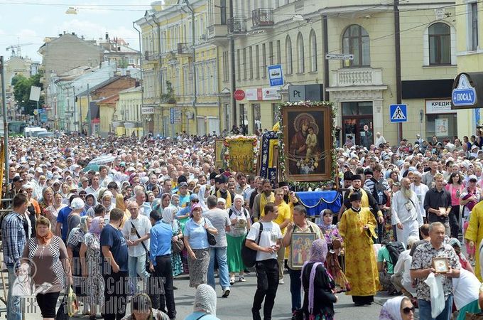 10 thousand people left Kharkov to participate in All-Ukrainian Cross Procession (PHOTO)