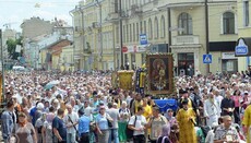 10 thousand people left Kharkov to participate in All-Ukrainian Cross Procession (PHOTO)