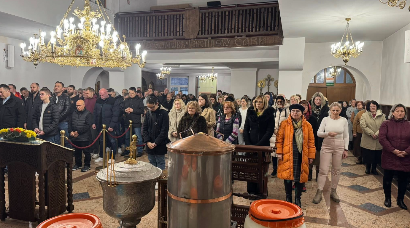 Крстовдан, Богојављење и Јовањдан сабрали Србе широм света фото 4