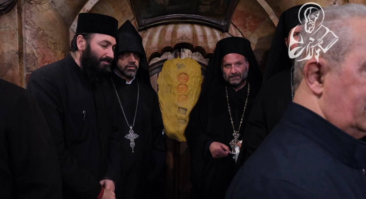 Ексклузивно: Силазак Благодатног огња – директан пренос фото 4