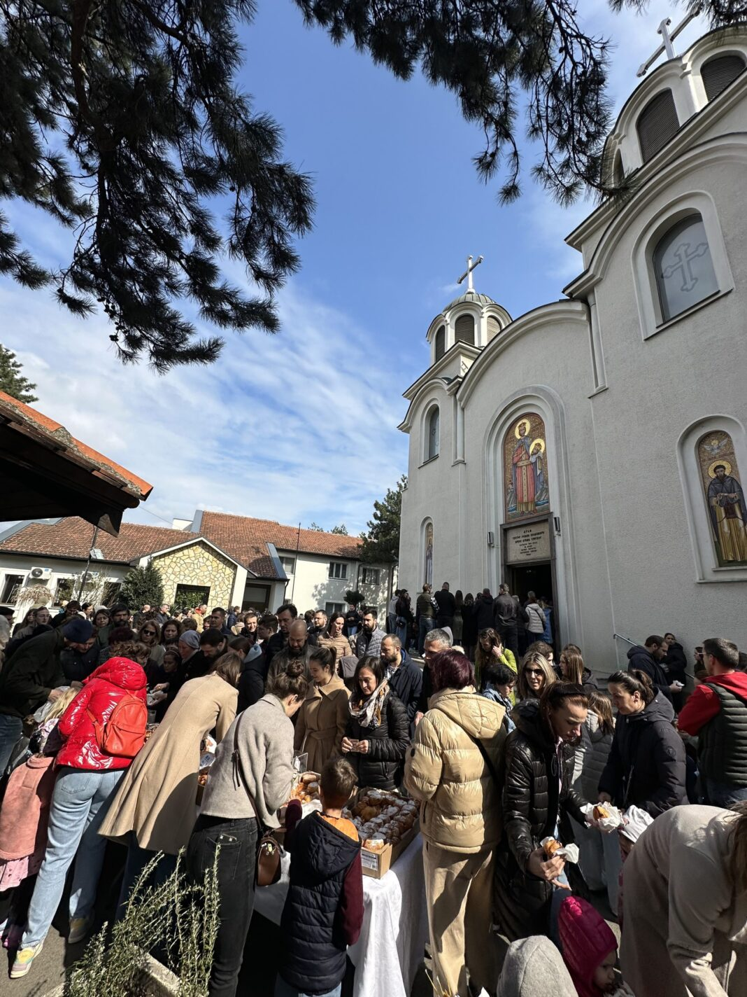 Хуманитарна акција „Крофне из блока” повезала регион и дијаспору фото 3