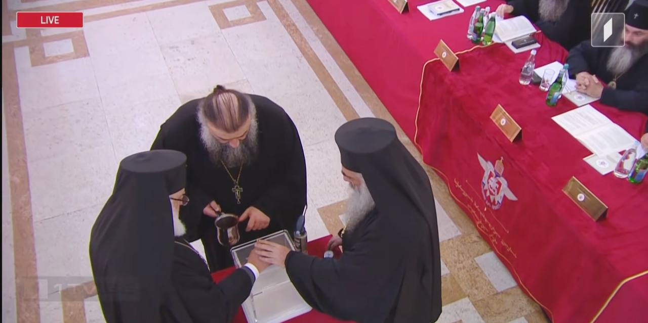 Ексклузивно: пренос избора новог патријарха Грузијске Православне Цркве фото 5
