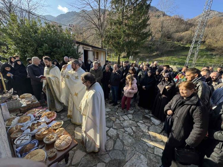 Манастир Доњи Брчели, Црмница код Бара